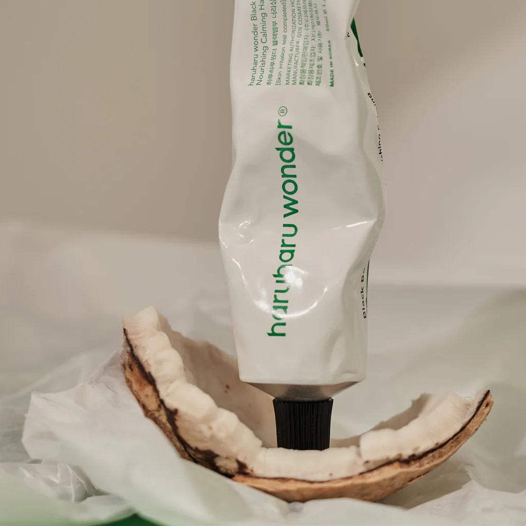 haruharu wonder Black Bamboo Nourishing Calming Hand & Nail Cream, 50ml