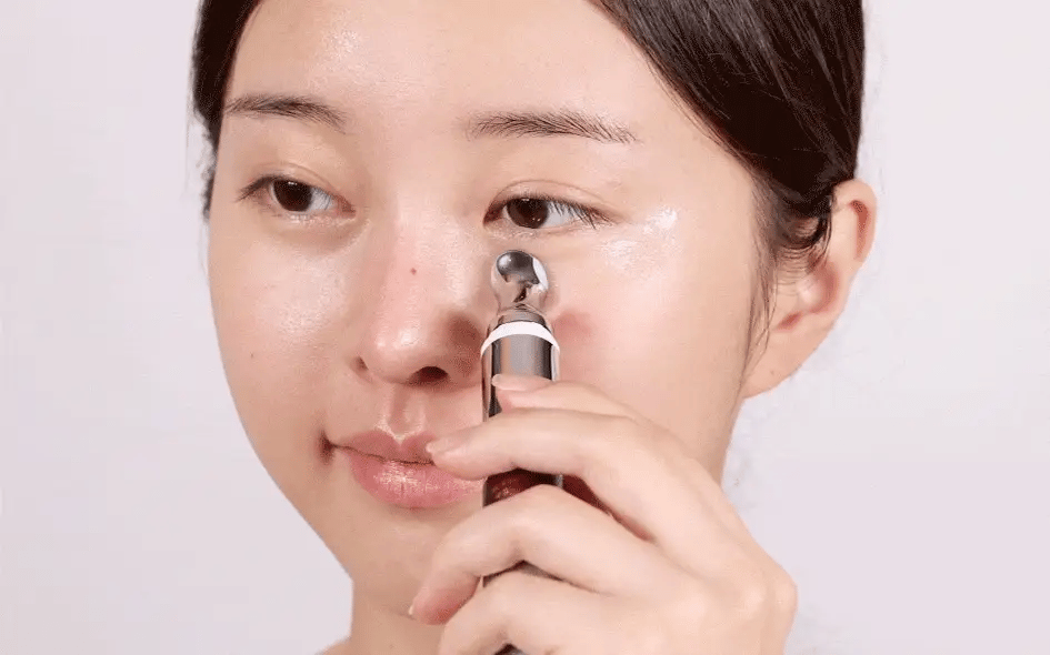 VT COSMETICS Reedle Shot Vita-Light Eye Cream, 15ml