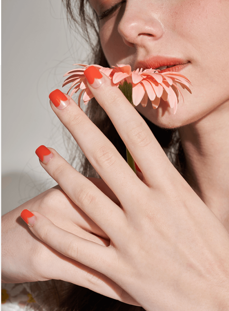 Adhesive Gel Nails - SCARLET LOVE